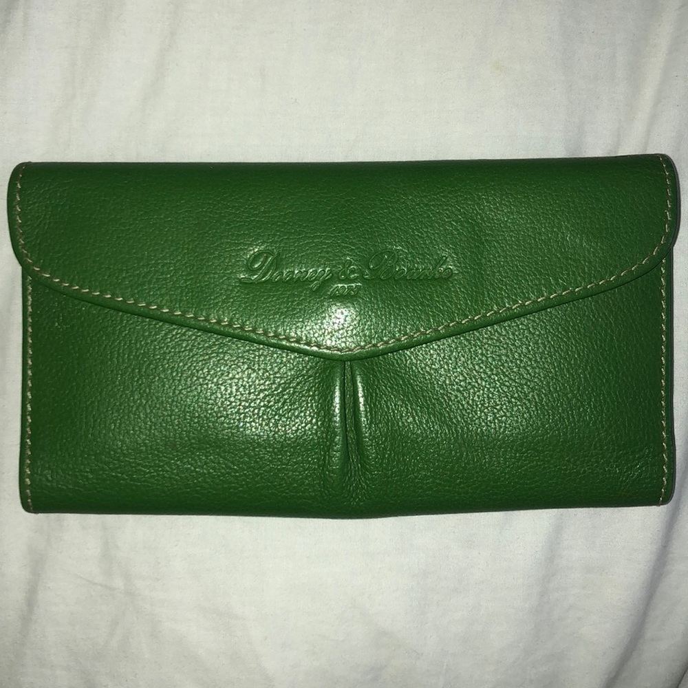 Dooney & Bourke